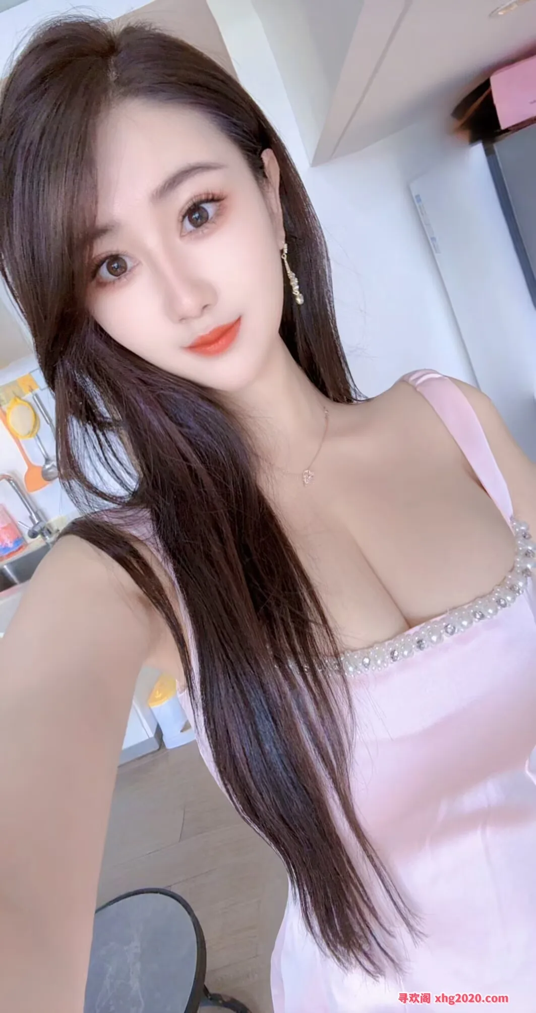 天然大胸颜值高 图片 3