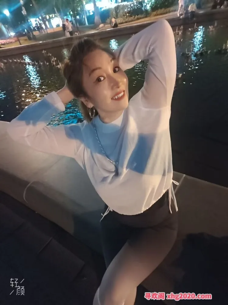 拱墅邻家骚妇 图片 3
