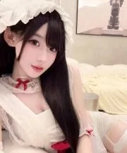 性感红唇大长腿