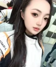 颜射口爆好身材嫩妹