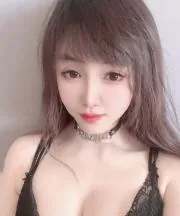 白嫩萌妹梦瑶