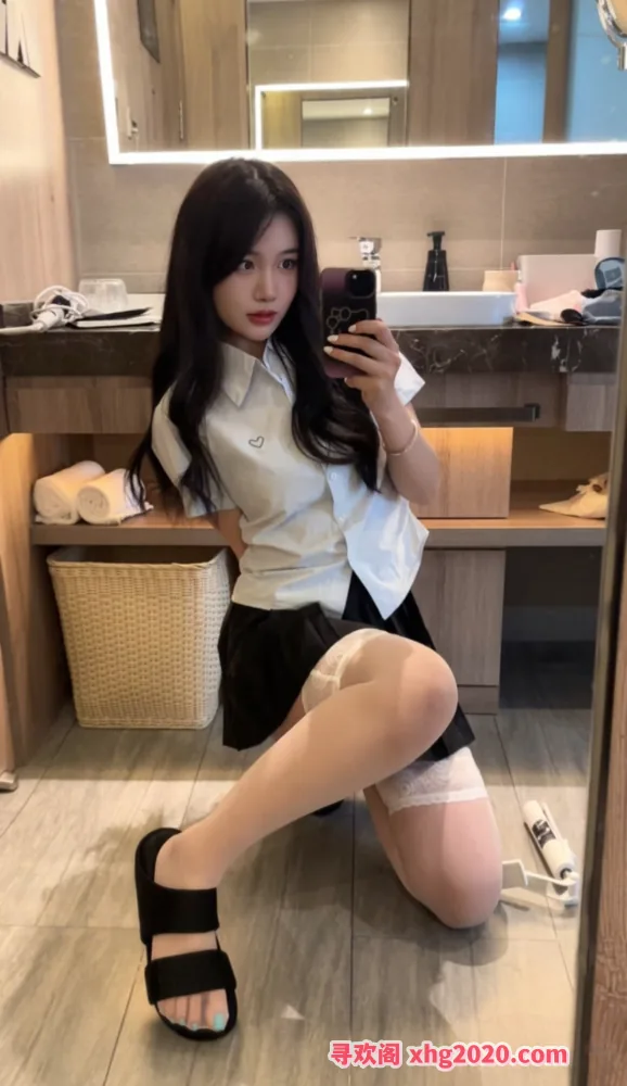 身材好服务棒的美女 图片 2